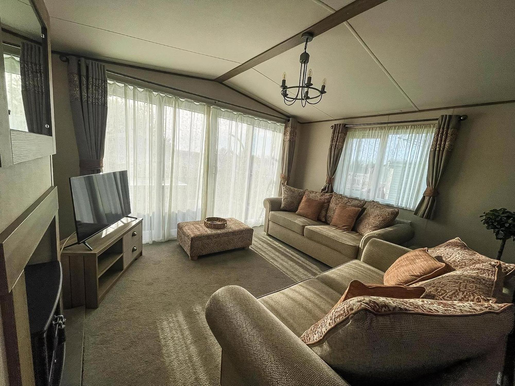 Benacre Stunning 8 Berth Caravan With Decking At Kessingland Beach Ref 90017D מראה חיצוני תמונה